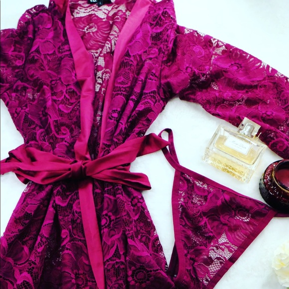 Fuchsia two piece robe set - Picture 7 of 12